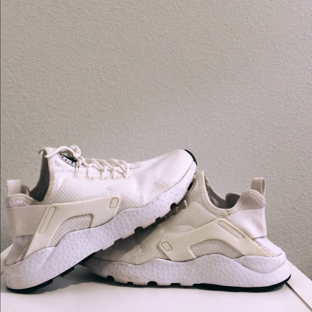 White Huarache